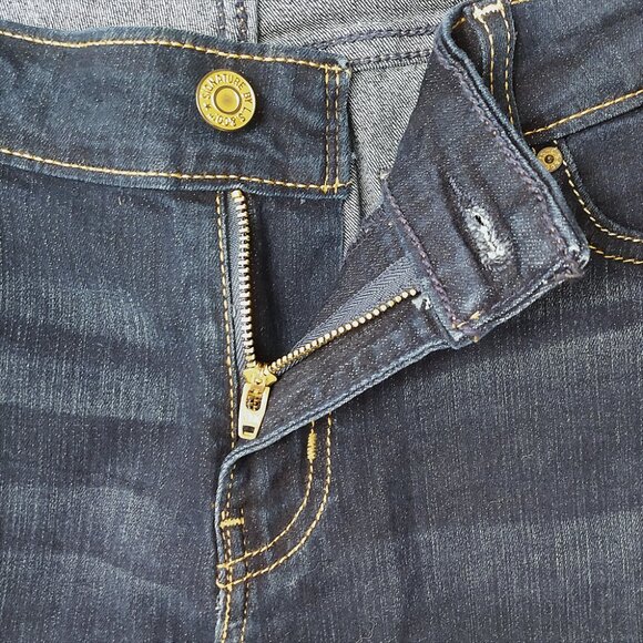 Signature Levi Strauss Gold Women's Mid-Rise Bootcut Jeans Size 14S 32/30 Short - Picture 5 of 8